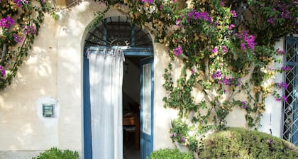 Villa Titì - Ancient country house with private swimming pool and park