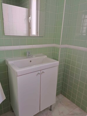 Haartrockner, Handtücher