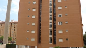 Unclassified image, 4 of 16, button - Apartment with pool in Alicante (Alicante)