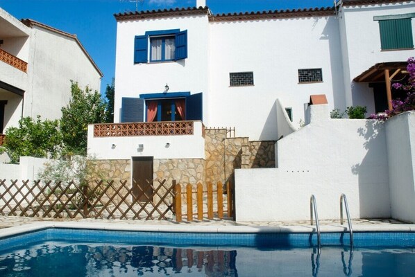 Pool - HOUSE PUIG 3D (L'Escala)