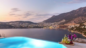 Una piscina riscaldata