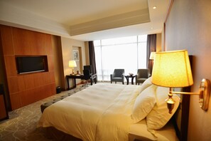 Deluxe King Room - Nanhai Jiayi International Hotel (Foshan)