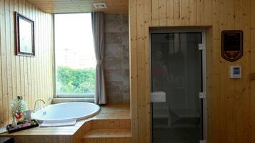 In-room safe, desk, blackout curtains, free WiFi