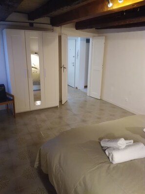 2 bedrooms, WiFi