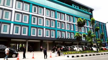 Fachada de la propiedad