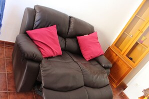 Interior - Apartment for 4 with pool and garage (Chiclana de la Frontera)