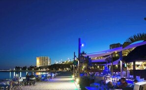 Bar (in der Unterkunft)