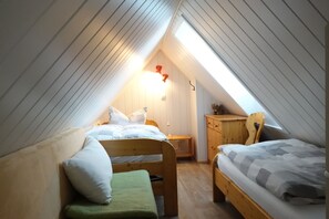 2 chambres, bureau, lit parapluie, Wi-Fi