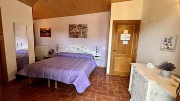 Doppel- oder Zweibettzimmer