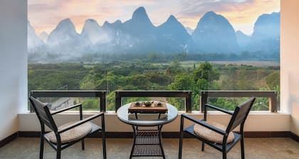 QuietYard YangshuoRiverside HolidayHotel