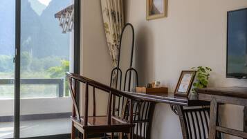 Premium bedding, desk, blackout curtains, soundproofing