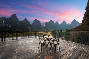 Terrace/patio - Xianting Holiday Hotel (Guilin)