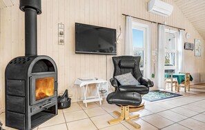 Fernseher, Kamin