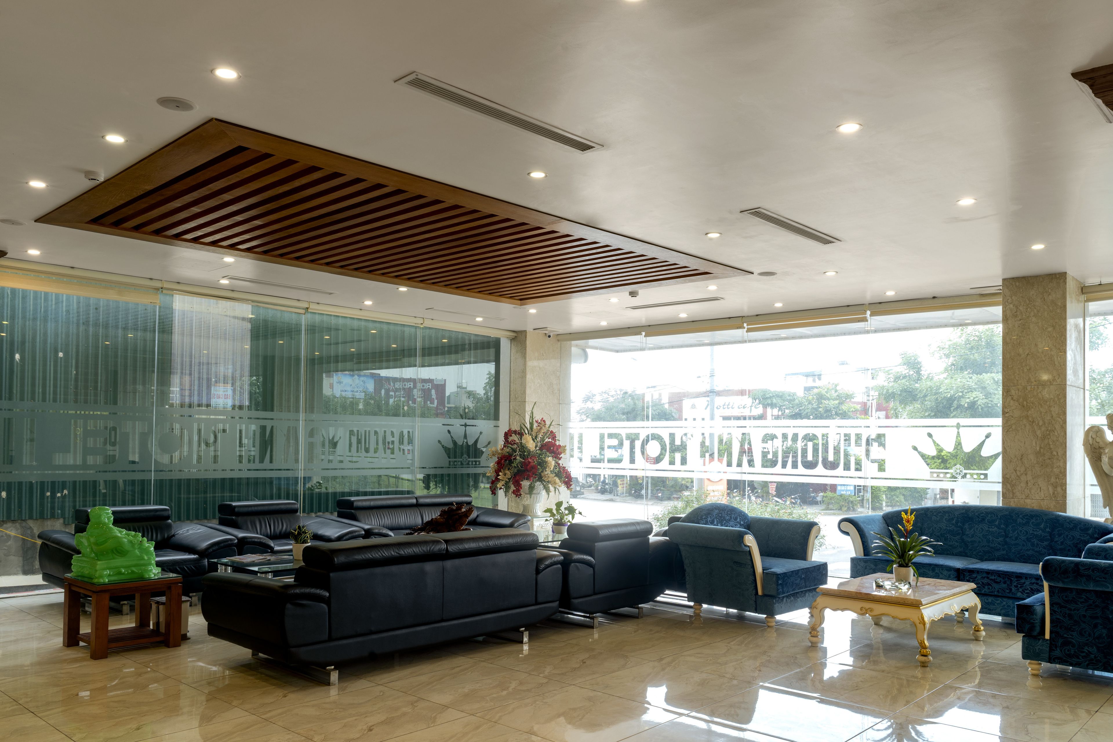 Khu tiếp khách ở sảnh