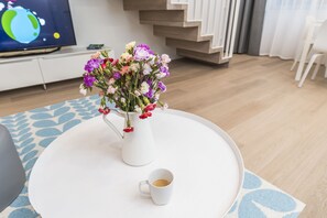 Premium Apartment (Cleaning Fee Included) | Living room