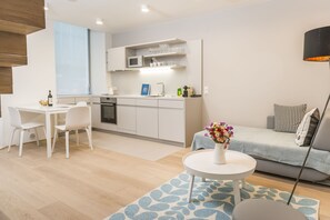 Premium appartement (Cleaning Fee Included) | Woonruimte