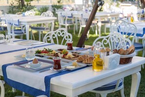 Food and drink - Mavi Zeytin Butik Hotel (Seferihisar)