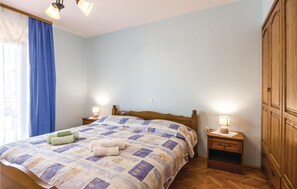 3 chambres, lit parapluie, Wi-Fi gratuit, draps fournis