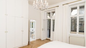 Appartement (Cleaning Fee Included)