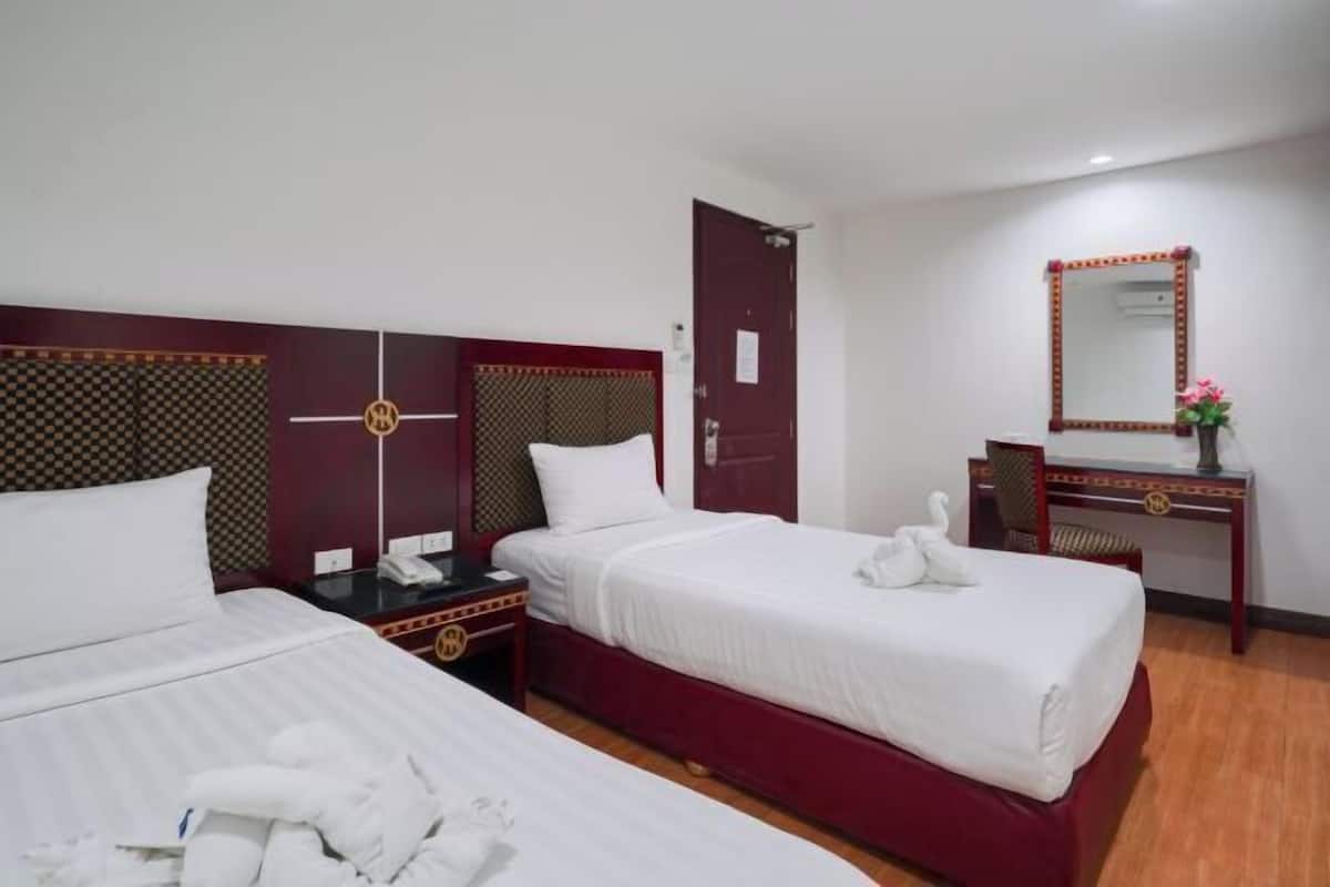 1 slaapkamer, een kluis op de kamer, een bureau, gratis wifi