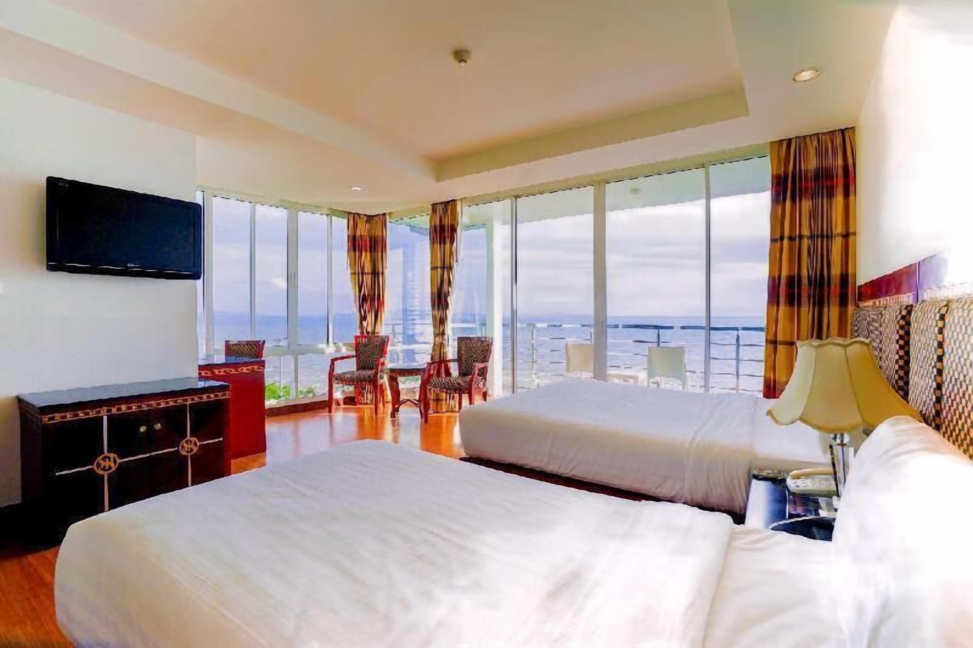 Coffre-fort, bureau, accès au Wi-Fi (inclus), literie fournie