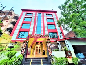 Front of property - Hotel Sunshine Park (Ghaziabad)