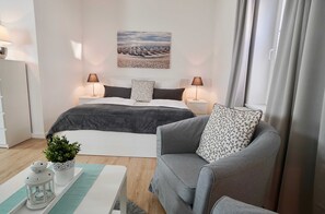 1 Schlafzimmer, Reisekinderbett, WLAN, Bettwäsche