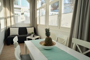 Imagen sin descripción, 5 de 20, botón