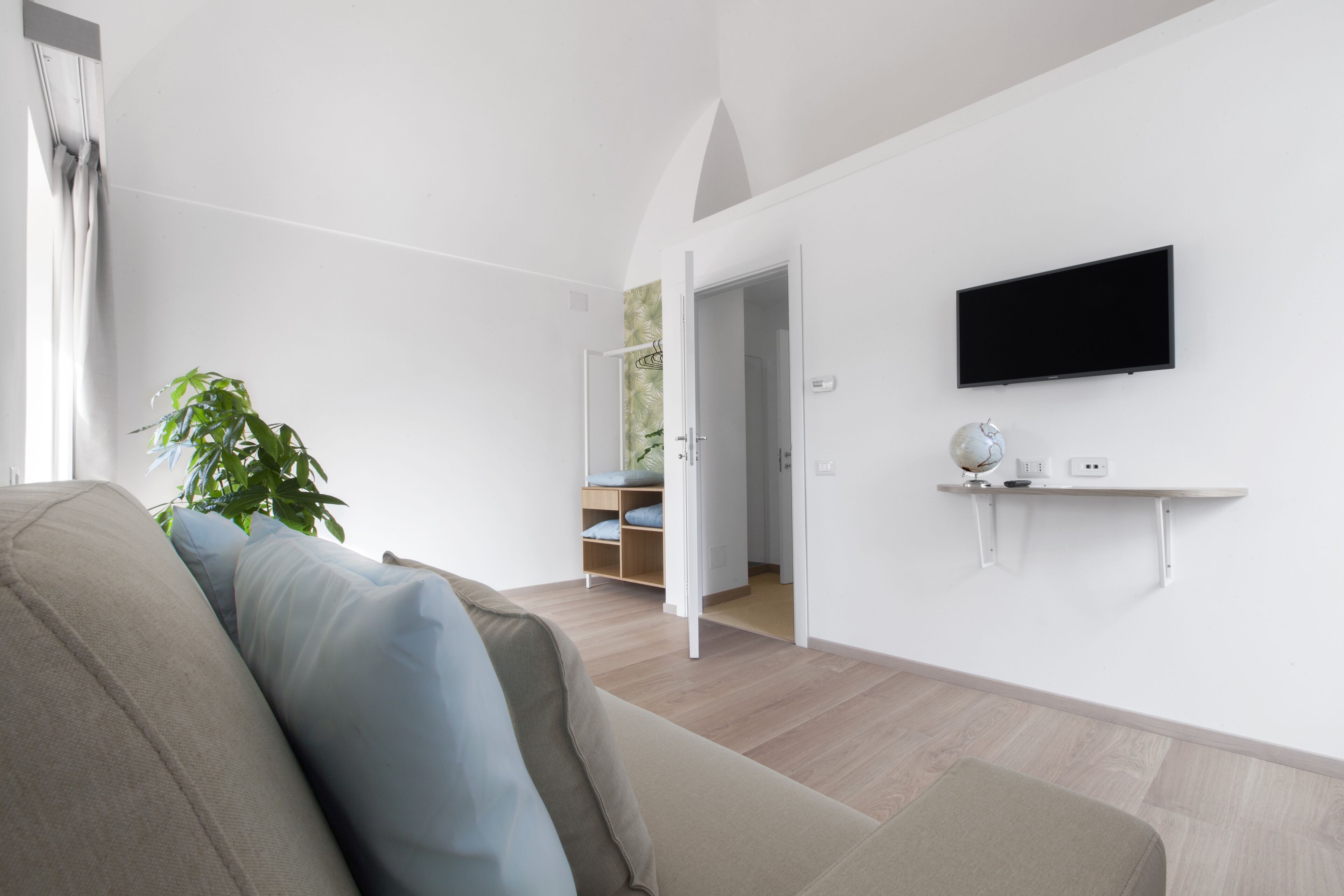 junior suite, terrace | living room | 32-inch flat-screen tv with satellite channels, tv