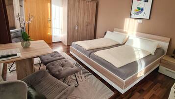 1 Schlafzimmer, WLAN, Bettwäsche