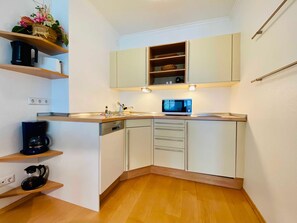 Fridge, microwave, dishwasher