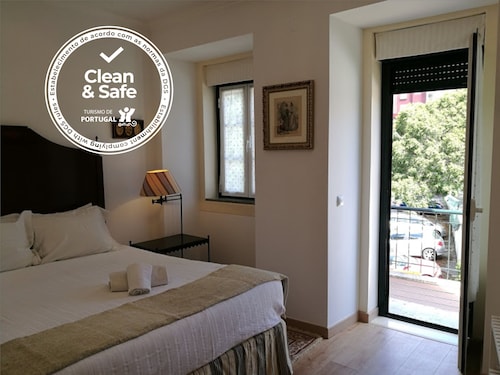 Discovery Apartment Estrela