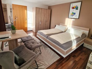 1 chambre, Wi-Fi, draps fournis