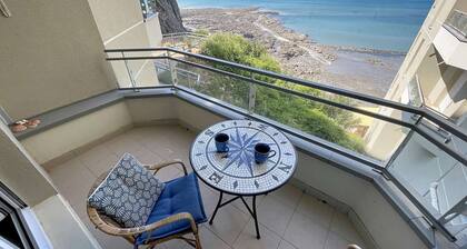 Central apartment with balcony, private parking