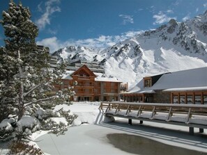 Exterior - 8-person apartment at the slopes, La Mongie (La Mongie)
