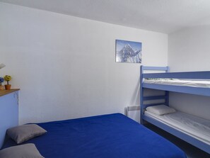 1 bedroom