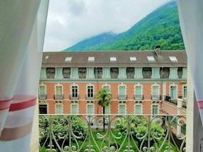 Property grounds - Modern Apartment Cauterets Center - Parking Included (Cauterets)