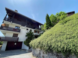 Esterni
