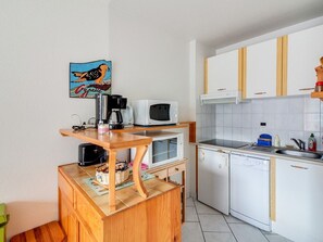 Private kitchen - Duplex T3 apartment - 4 guests - Mountain view (Esquièze-Sère)