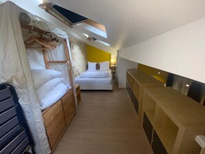 1 bedroom, in-room safe, iron/ironing board, free WiFi