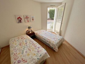 2 bedrooms