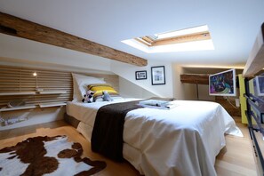 Coffres-forts dans les chambres, fer et planche à repasser