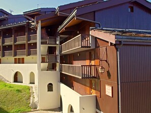 Exterior - Cozy 2-Room Apt, Ski-In/Ski-Out, 5 Guests, Terrace, North-West View, Ski Locker - Hameau du Mottet (Valmorel)