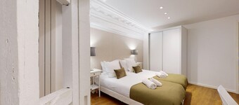 haussmann duplex 5br 3bth city center 225m2