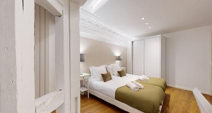 haussmann duplex 5br 3bth city center 225m2