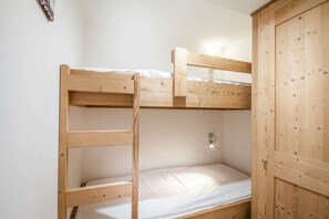 3 chambres, accès au Wi-Fi (inclus)
