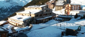 Renovated studio cabin at the foot of the slopes, 6 pers, near services