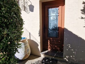 Exterior detail - House in Banyuls-sur-Mer, near beach and shops, air-conditioned upstairs (Banyuls-sur-Mer)