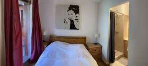 2 bedrooms, free WiFi