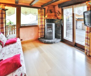 TV, fireplace, stereo - Homerez - Apt La Chapelle mtn view. (La Chapelle-d'Abondance)